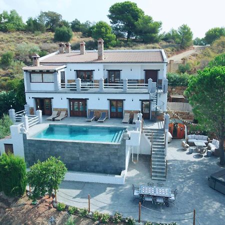 فندق Casa Eden - Mountain View, Infinity Pool Alozaina المظهر الخارجي الصورة