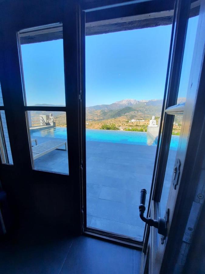 فندق Casa Eden - Mountain View, Infinity Pool Alozaina المظهر الخارجي الصورة