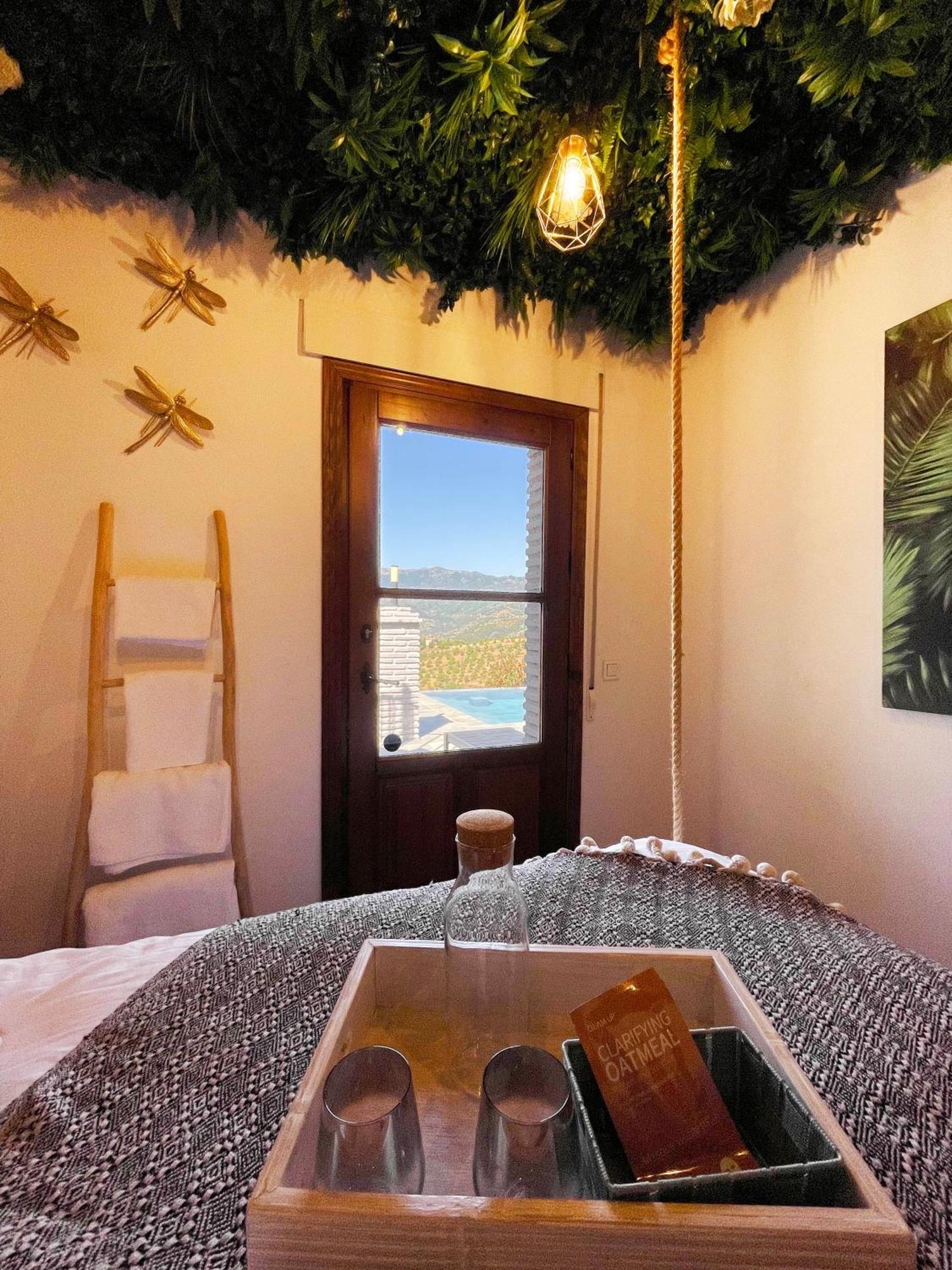 فندق Casa Eden - Mountain View, Infinity Pool Alozaina المظهر الخارجي الصورة